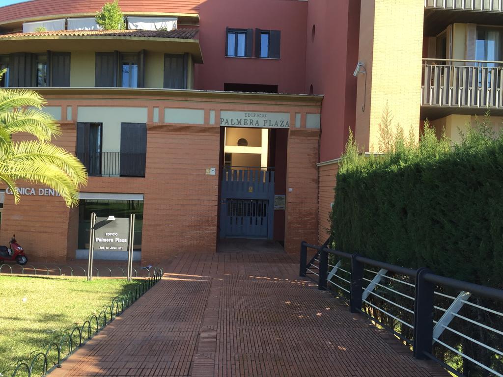 Hipalis Palmera Apartament Sewilla